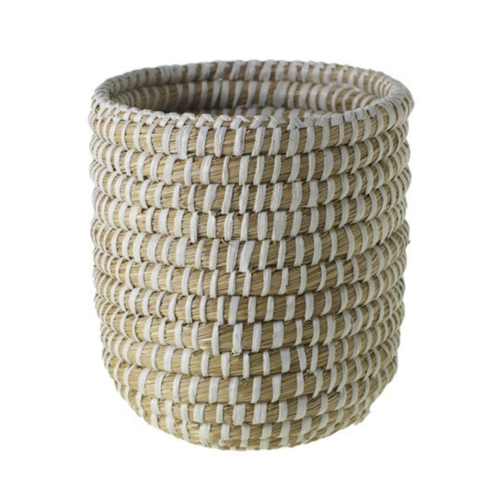 White Nordic basket with natural fiber and white detailing